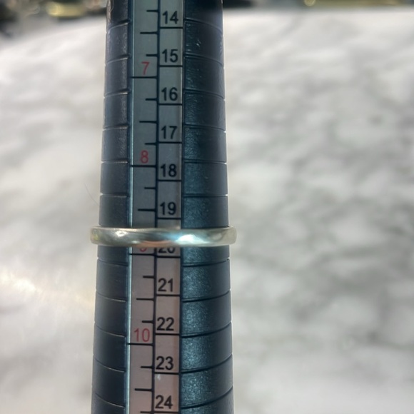 Gorgeous tear drop large amethyst gemstone ring in size 9 in 925 sterling - Picture 8 of 10